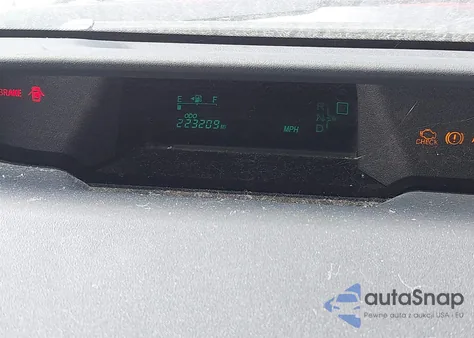 2004 Toyota Prius from USA, damaged, VIN JTDKB22U240051696